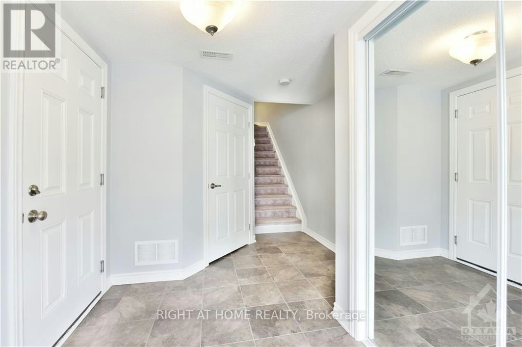 128 Grenadine Street, Ottawa, ON, K2S 0P1 - 5