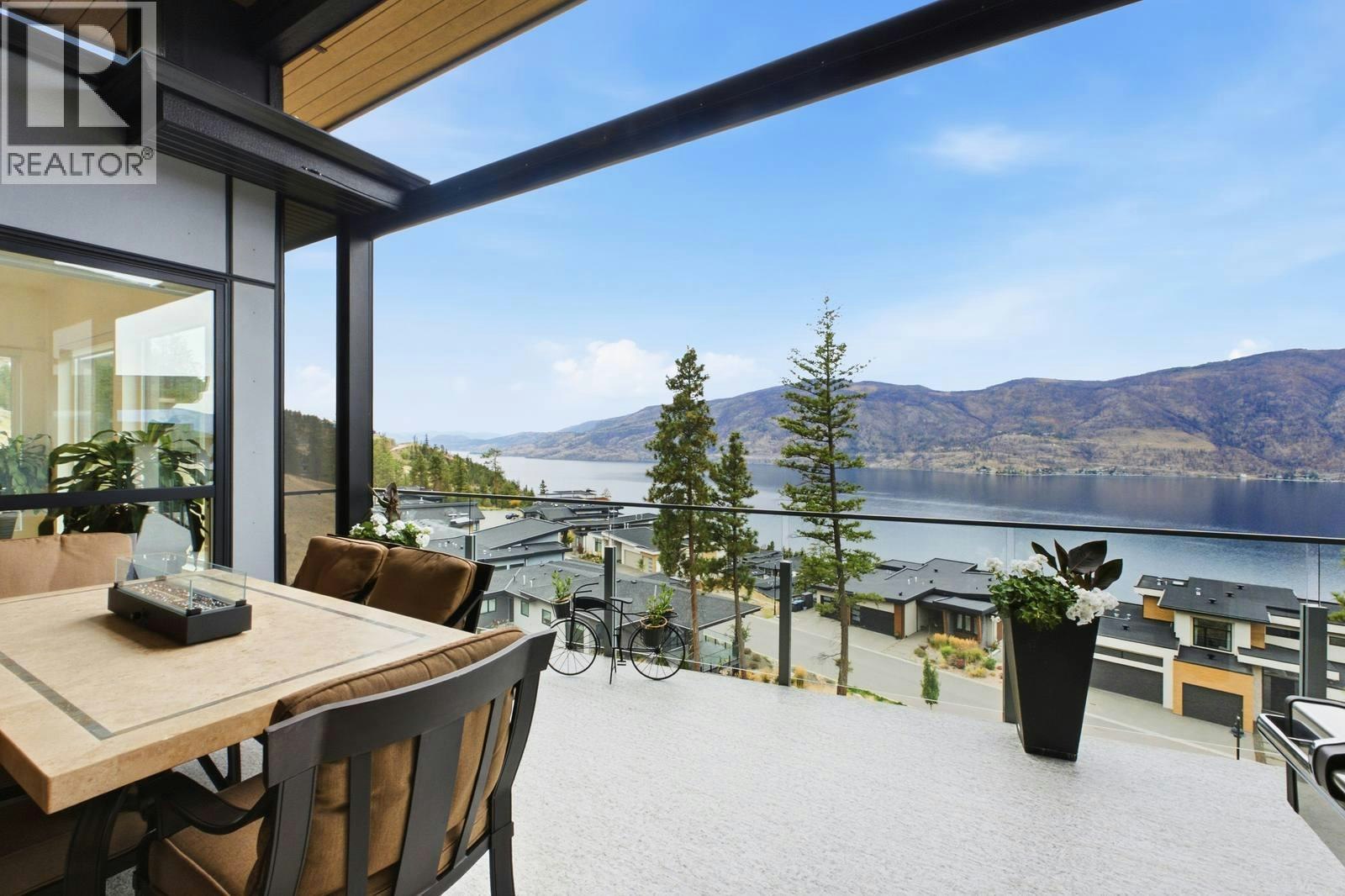 3671 Mckinley Beach Drive, Kelowna, BC, V1V 3G2
