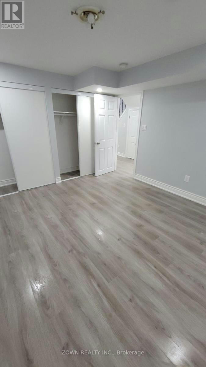 1668 Portland Court, Pickering, ON, L1V 5L4 - 12