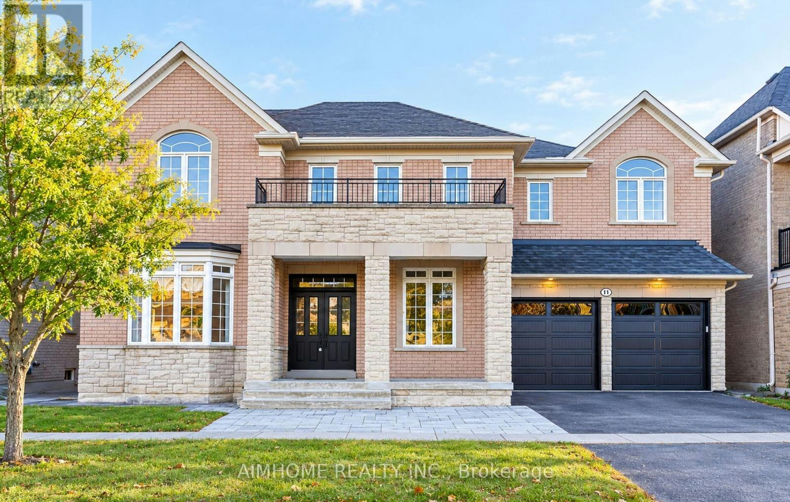 11 Alpaca Drive, Richmond Hill, ON, L4E 0E6