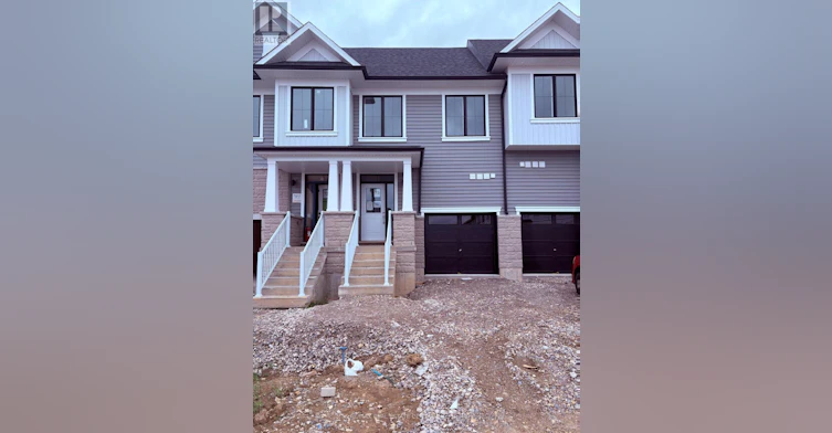 8 Elite Crescent, Hamilton, ON, N3W 0L1