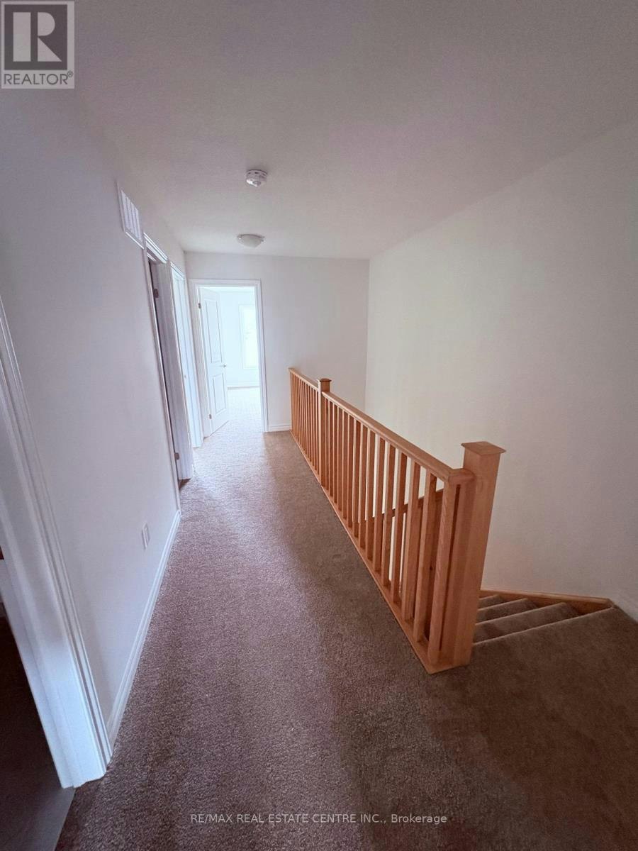 8 Elite Crescent, Hamilton, ON, N3W 0L1 - 9