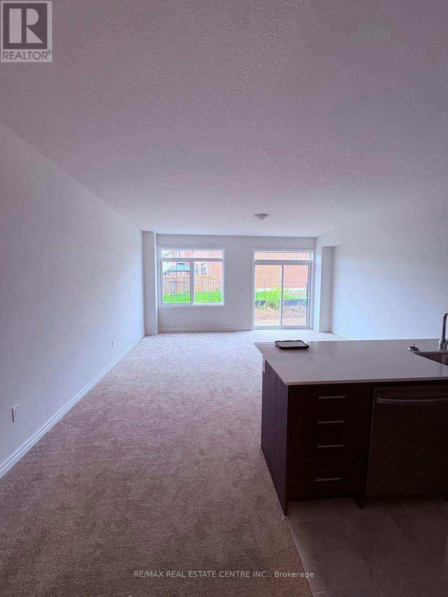 8 Elite Crescent, Hamilton, ON, N3W 0L1 - 5