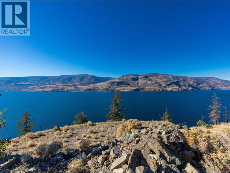 8-180 Sheerwater Court, Kelowna, BC, V1V 2X1 - 3
