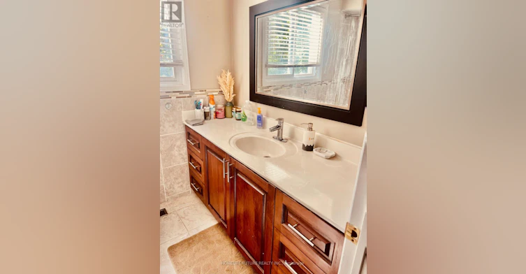 MAIN & 2ND-1669 Beaton Way, Pickering, ON, L1X 1X7 - 6