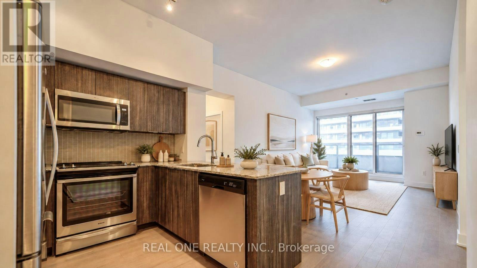 231-30 Shore Breeze Drive, Toronto, ON, M8V 0J1
