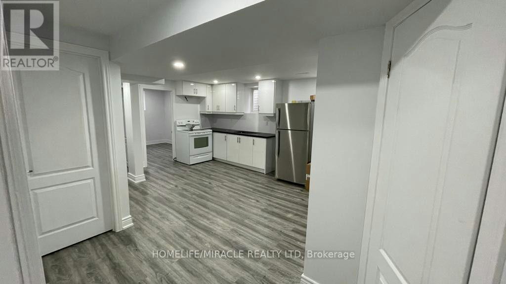 BSMT-7010 Cordingley Crescent, Mississauga, ON, L5N 4Z5 4