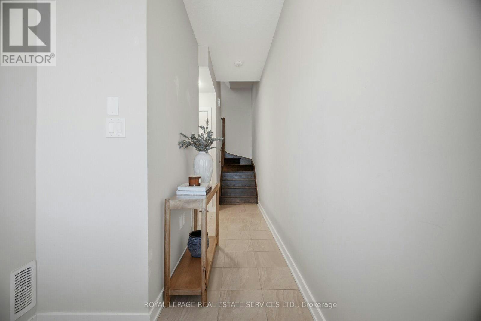 69-590 Service Road NORTH, Hamilton, ON, L8E 0K5 - 10