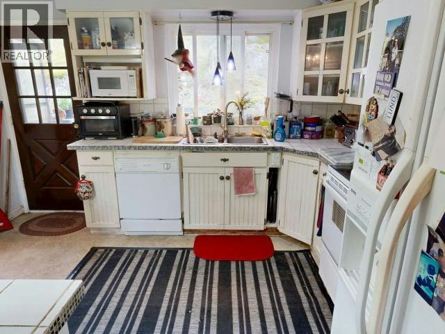 1540 Scotch Place, Campbell River Area Small Islands, BC, V0N 2G0 - 8