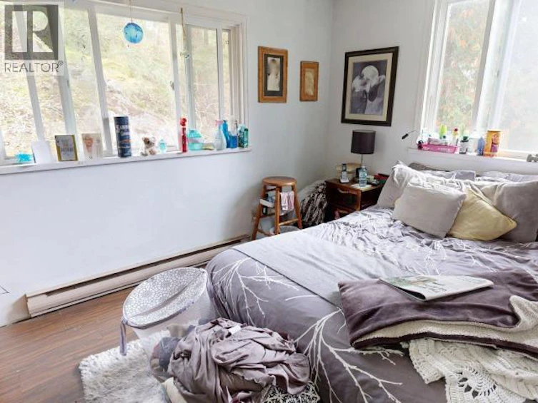 1540 Scotch Place, Campbell River Area Small Islands, BC, V0N 2G0 - 12