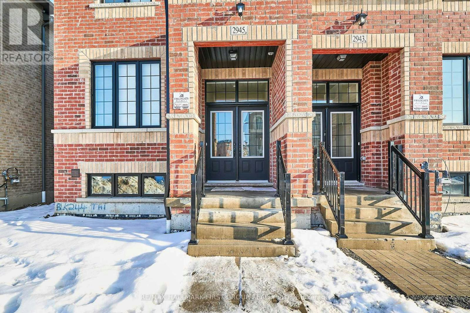 2945 Starlight Drive, Pickering, ON, L1V 2P8 - 2