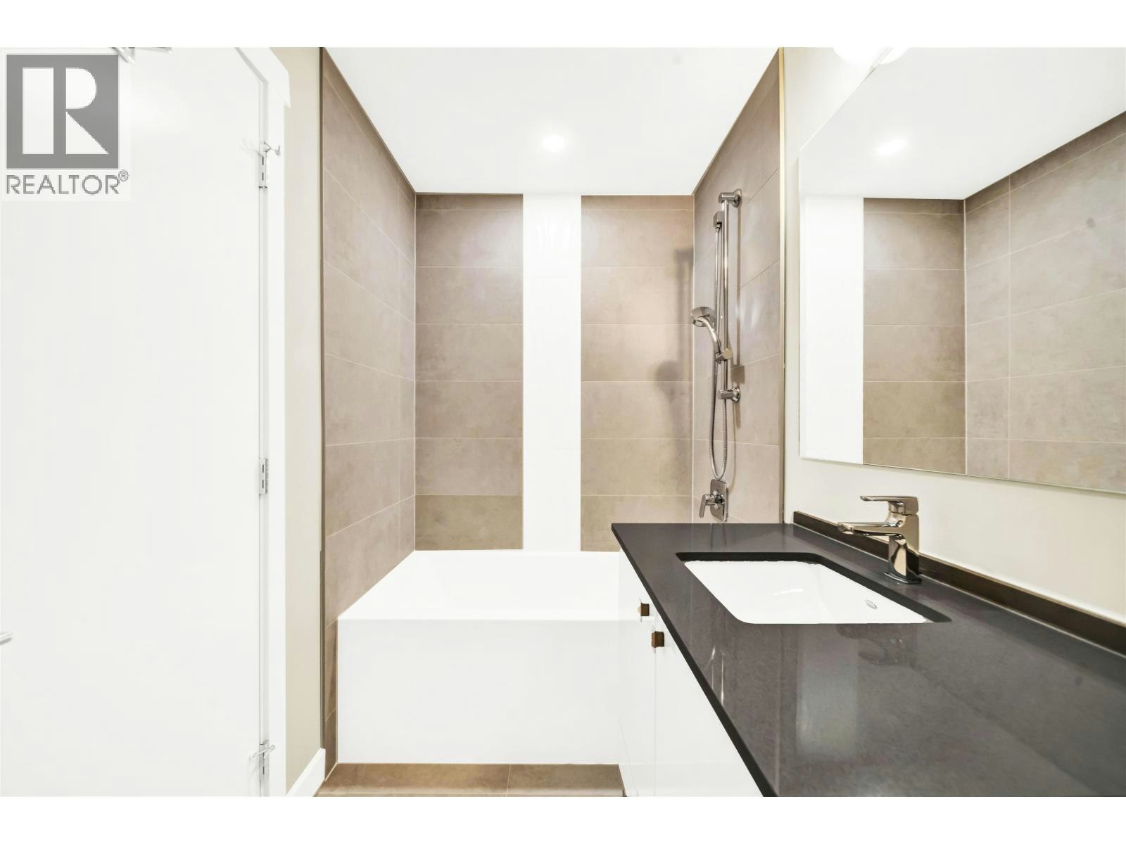 107-23200 Gilley Road, Richmond, BC, V6V 0C7 - 8