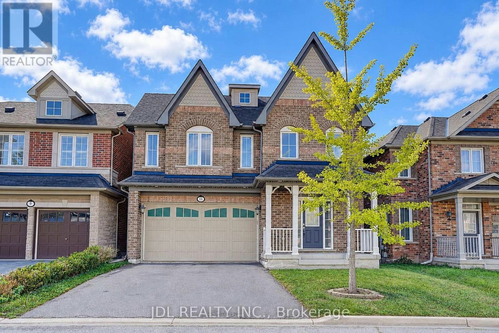 11 Herbert Wales Crescent, Markham, ON, L6C 0G1
