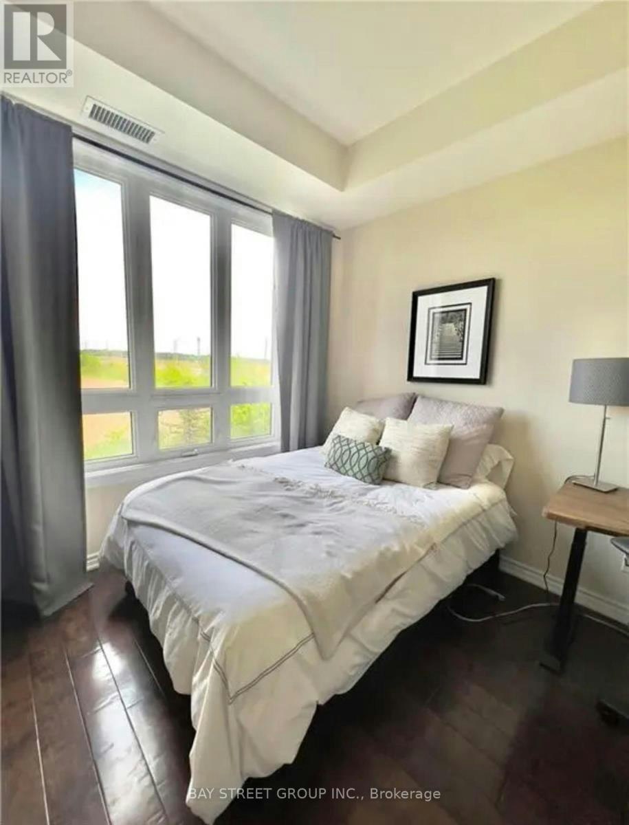 210-5327 Upper Middle Road, Burlington, ON, L7L 0E9 - 4