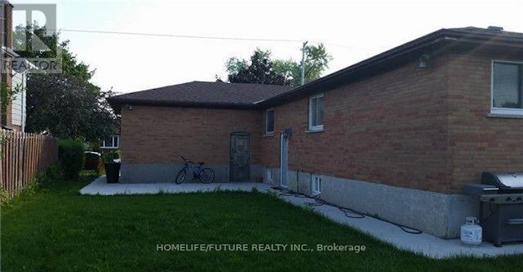 MAIN-7147 Harwick Drive, Mississauga, ON, L4T 3A5 - 4
