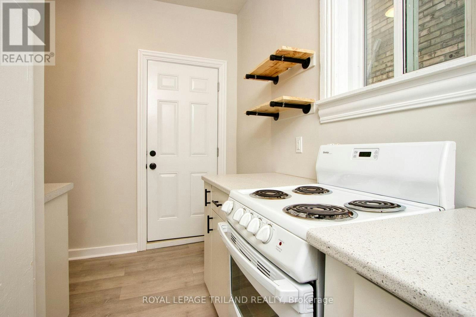 2-53 Gladstone Avenue, St. Thomas, ON, N5R 2L7 - 4
