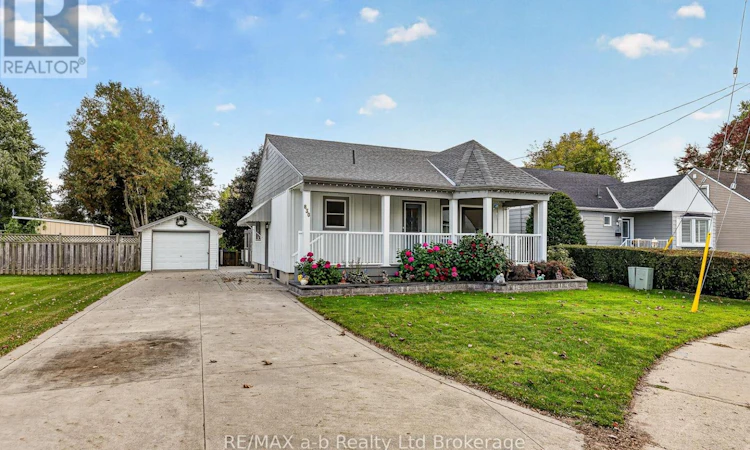 830 Maple Avenue