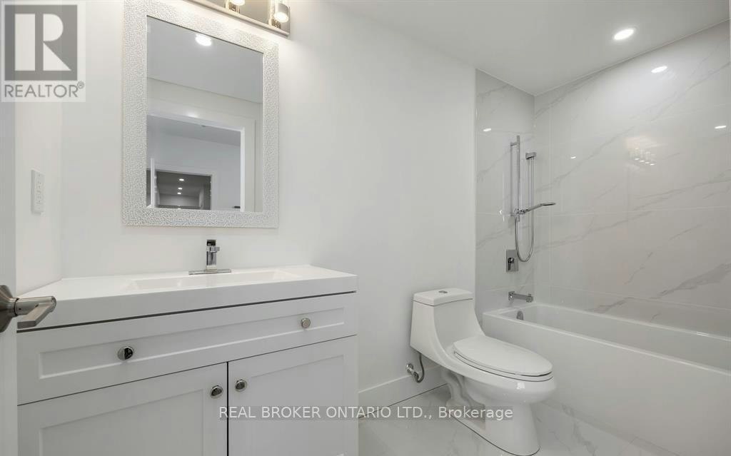 5-14 Hatfield Crescent, Toronto, ON, M9W 2R8 - 5