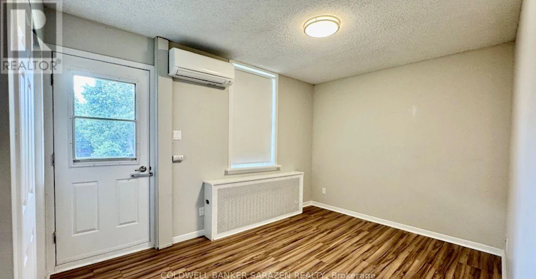 4-58 Parent Avenue, Ottawa, ON, K1N 7A8 - 6