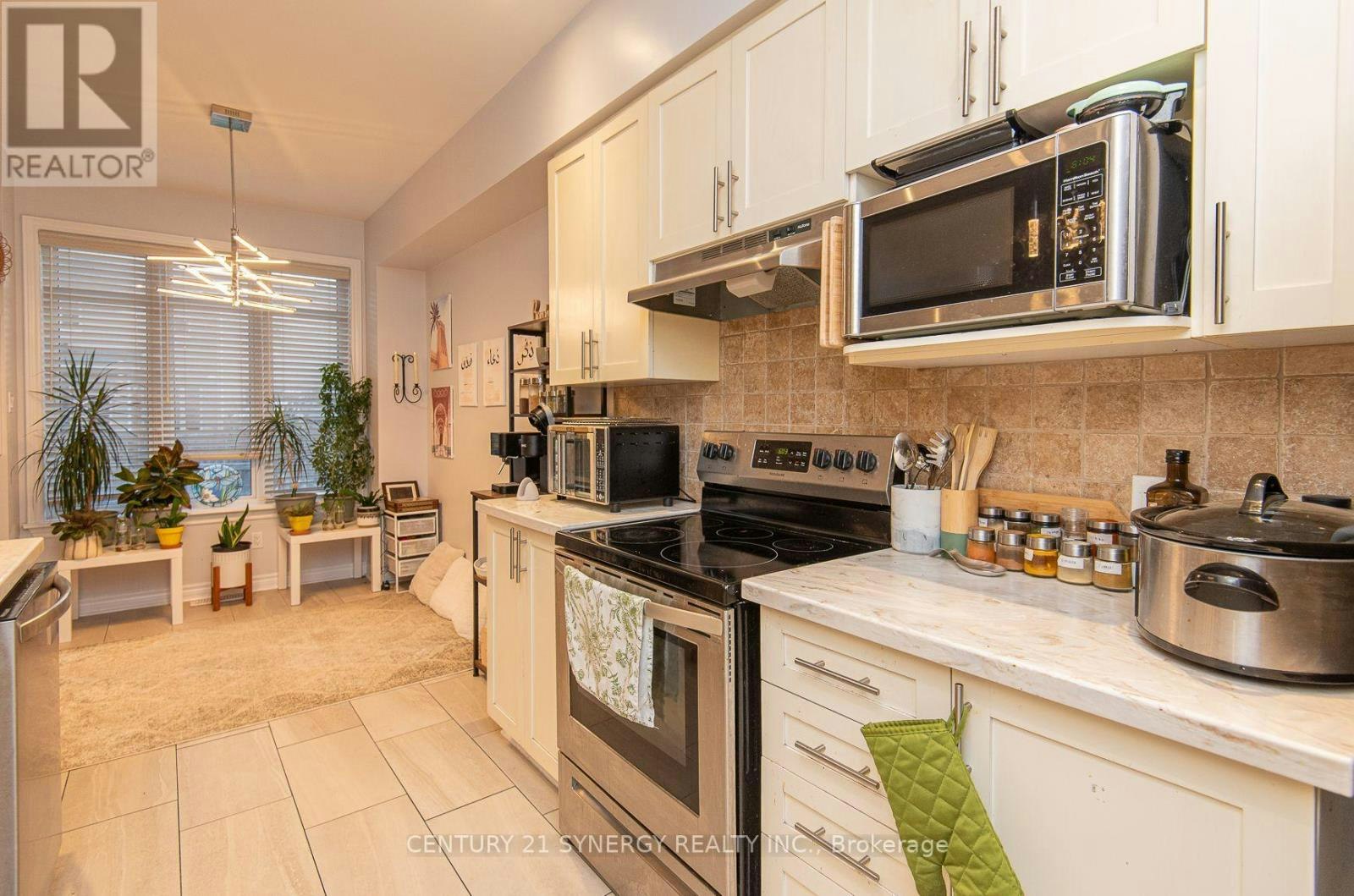 2025 Pennyroyal Crescent, Ottawa, ON, K4A 0S7 - 8