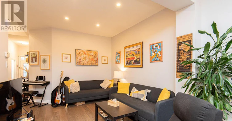 2025 Pennyroyal Crescent, Ottawa, ON, K4A 0S7 - 13