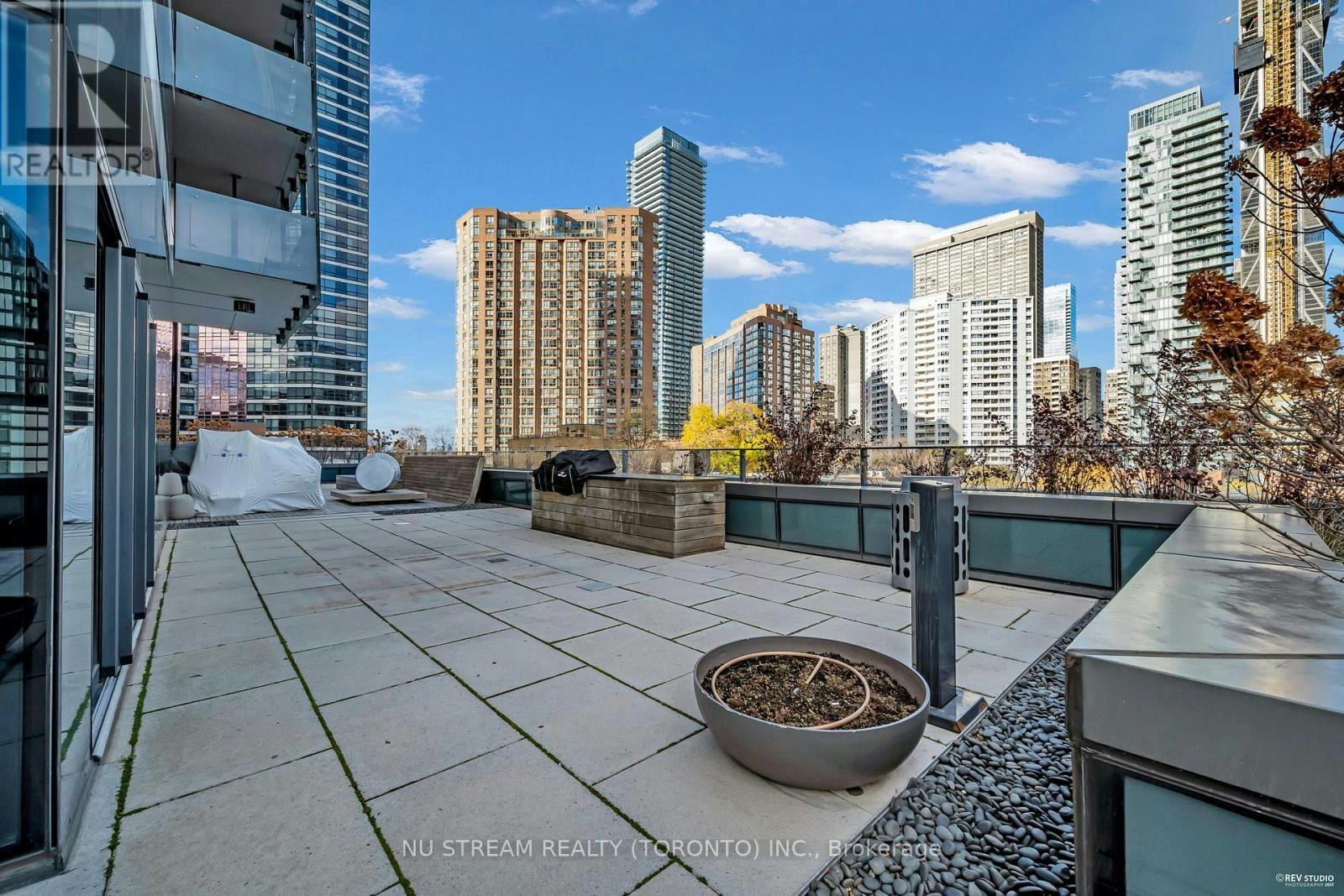 4806-5 St Joseph Street, Toronto, ON, M4Y 1J6 - 19
