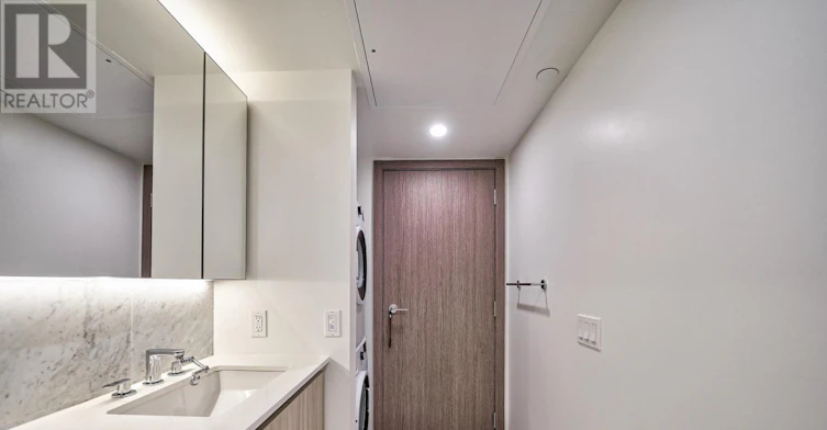 1916-17 Bathurst Street, Toronto, ON, M5V 0N1 - 6