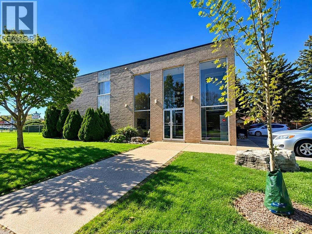 207-2985 Mckay Avenue, Windsor, ON, N9E 2R1 - 2