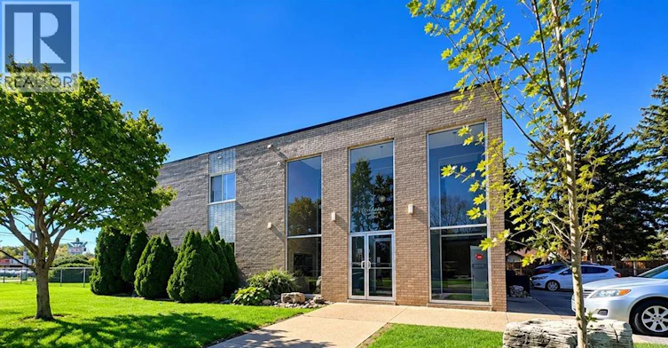 207-2985 Mckay Avenue, Windsor, ON, N9E 2R1 - 2