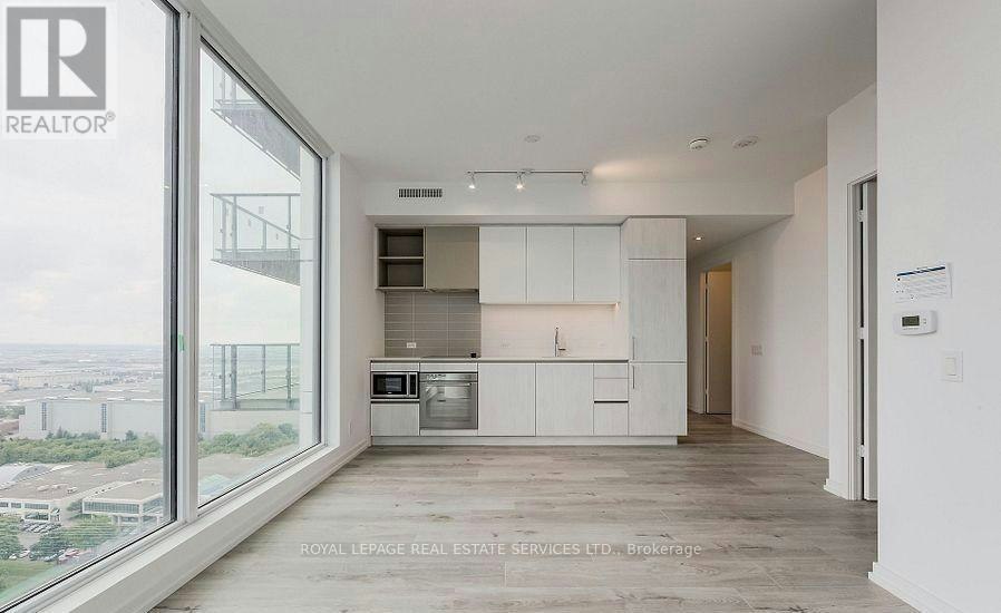 2106-7890 Jane Street, Vaughan, ON, L4K 0K9 - 9