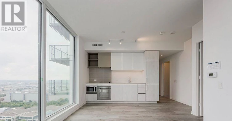 2106-7890 Jane Street, Vaughan, ON, L4K 0K9 - 9