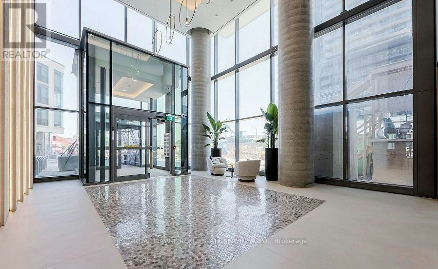 2106-7890 Jane Street, Vaughan, ON, L4K 0K9 - 2