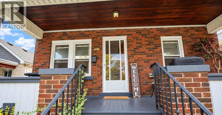 1827 Moy Avenue, Windsor, ON, N8W 2M3 - 2