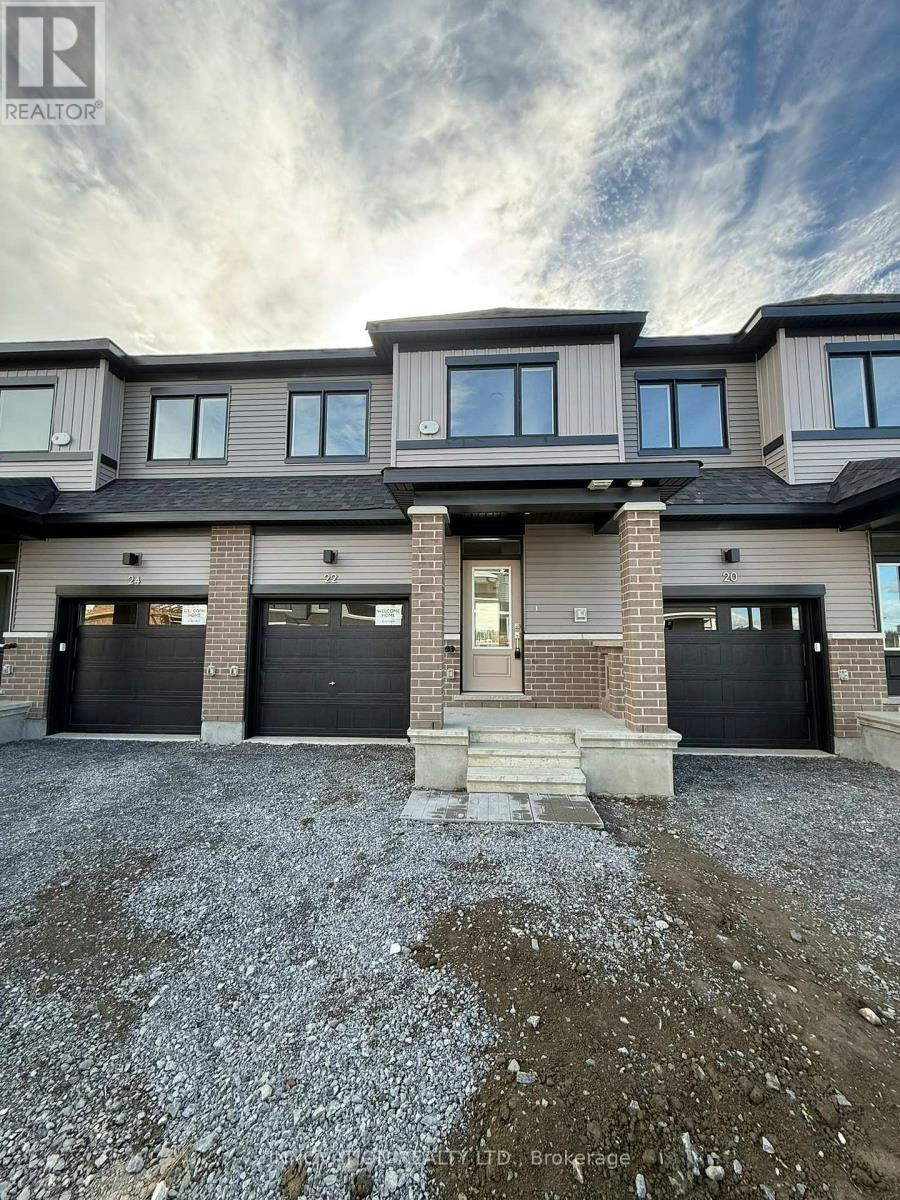 22 Sintaluta Walk, Ottawa, ON, K0A 2Z0 - 2