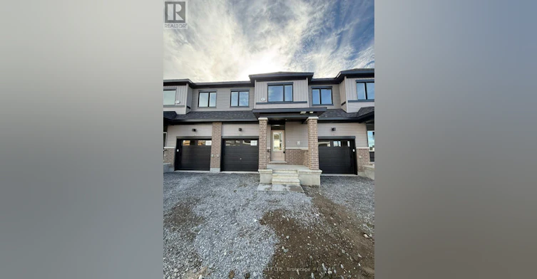 22 Sintaluta Walk, Ottawa, ON, K0A 2Z0 - 2