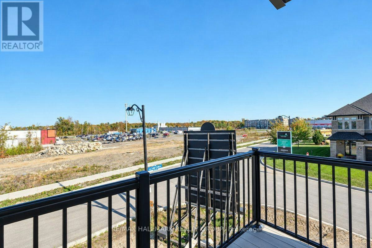 1063 Cedar Creek Dr Drive, Ottawa, ON, K1X 0G3 - 12