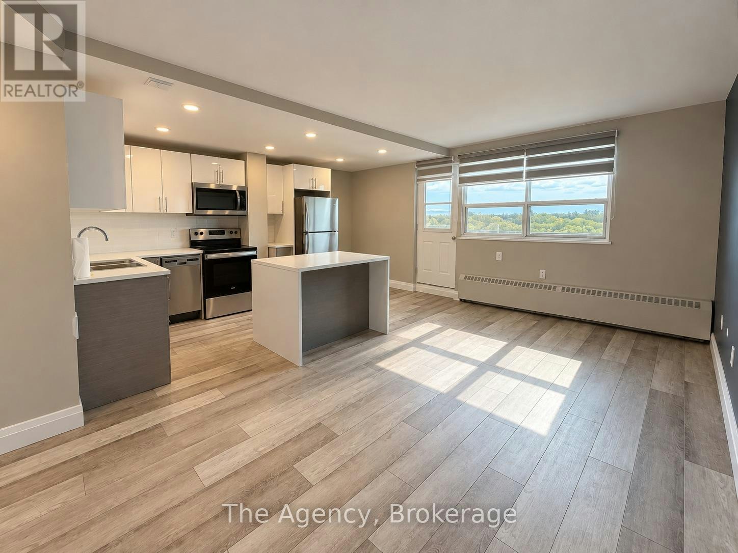 805-45 Paisley Boulevard W, Mississauga, ON, L5B 1E4 - 9