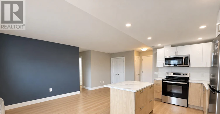 905-45 Paisley Boulevard W, Mississauga, ON, L5B 1E4 - 9