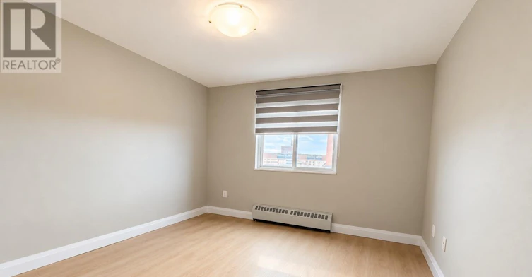 808-45 Paisley Boulevard W, Mississauga, ON, L5B 1E4 - 9