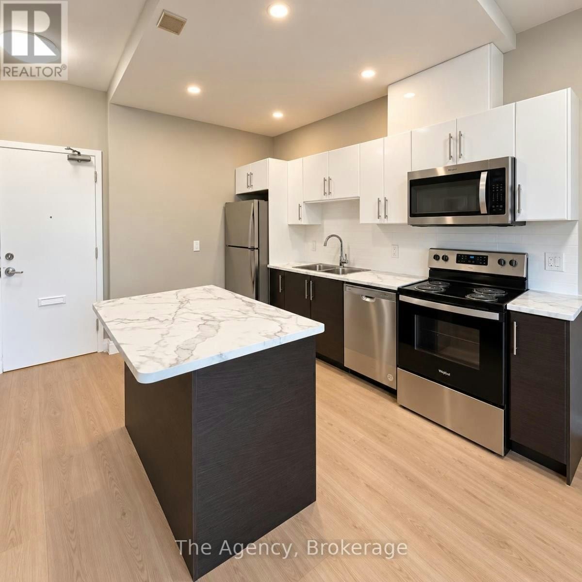 102-45 Paisley Boulevard W, Mississauga, ON, L5B 1E4 - 7