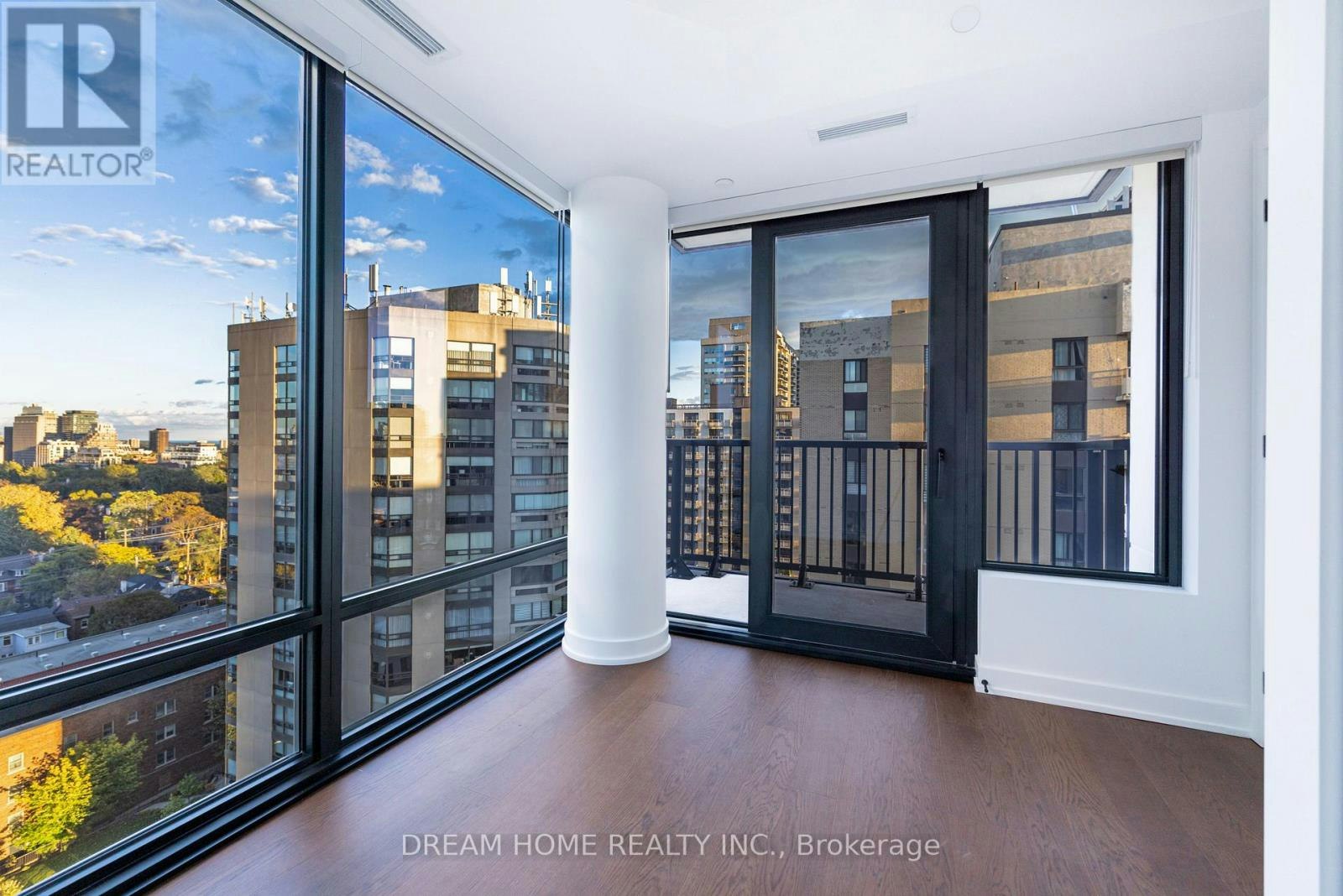 2002-91 Montclair Avenue, Toronto, ON, M5P 0B1 - 22