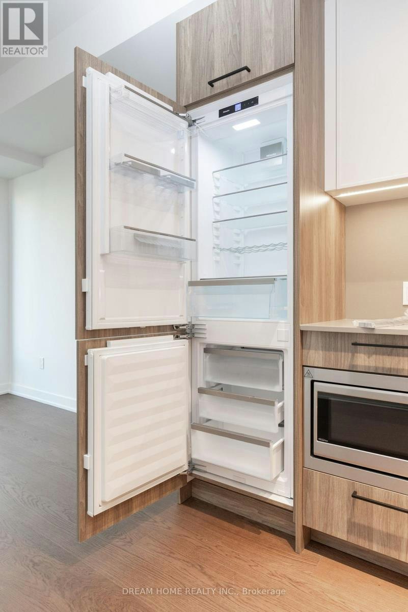 2002-91 Montclair Avenue, Toronto, ON, M5P 0B1 - 12
