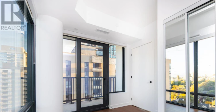2002-91 Montclair Avenue, Toronto, ON, M5P 0B1 - 23