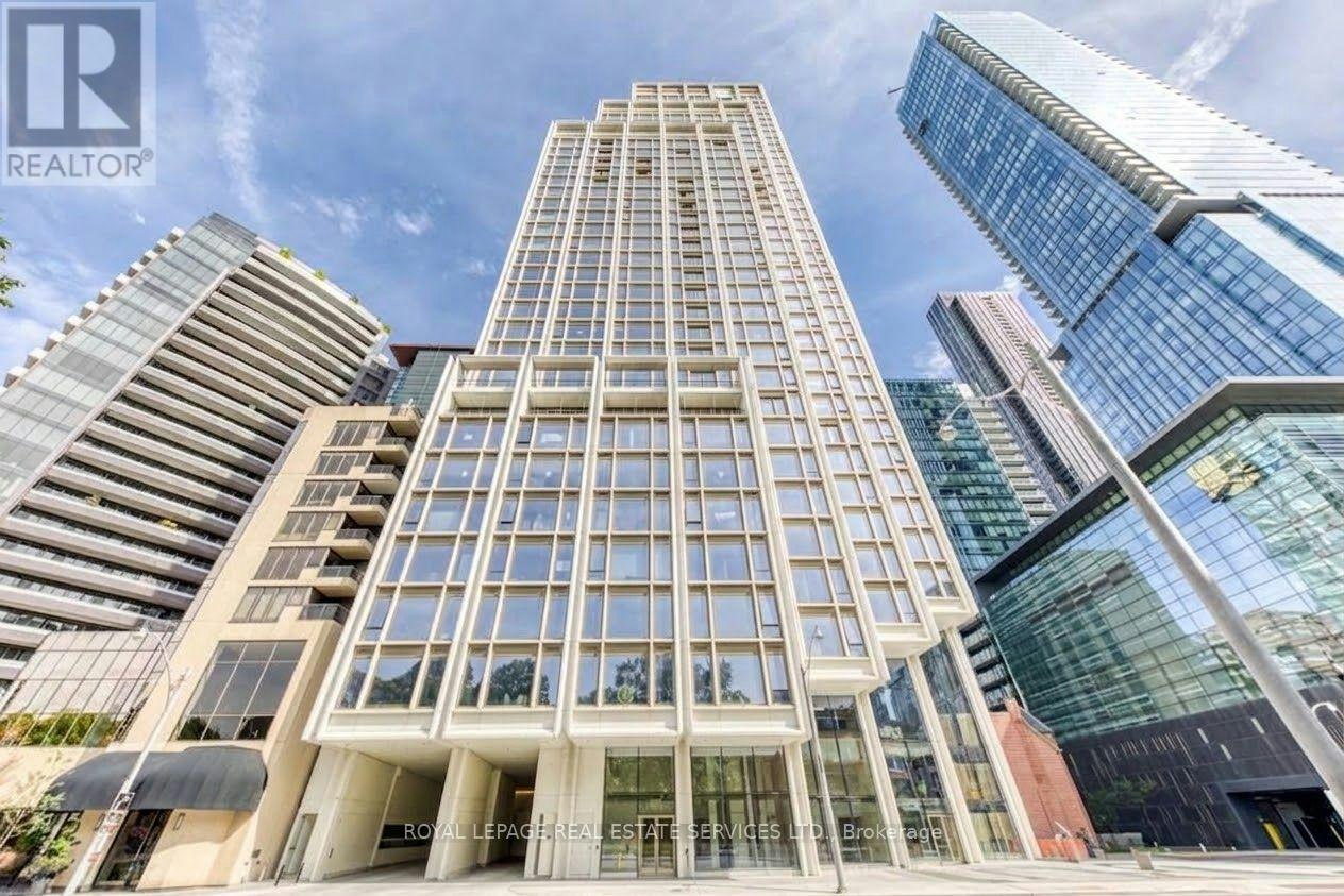 806-1315 Bay Street, Toronto, ON, M5R 2C4