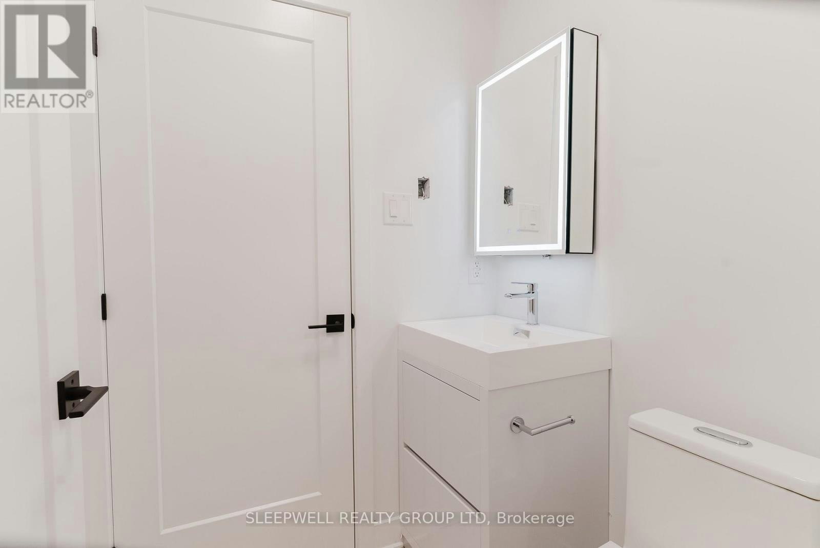 9-845 Champlain Street, Ottawa, ON, K1C 1K3 - 8