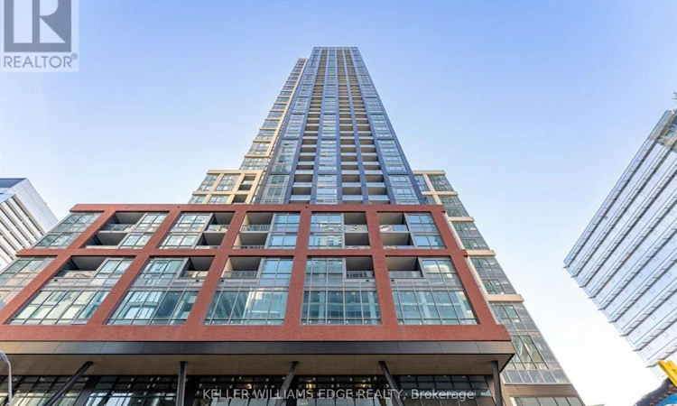 701-108 Peter Street