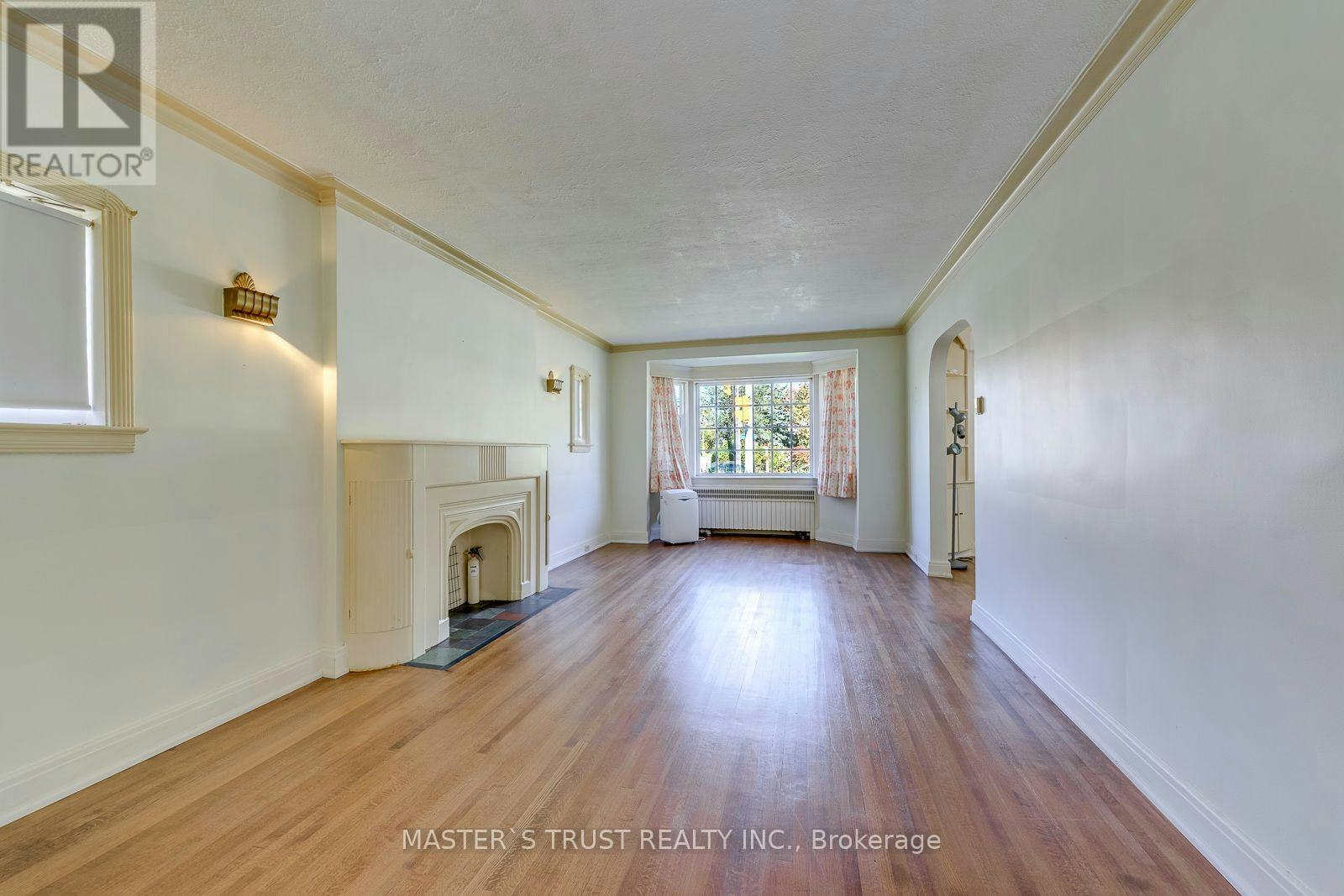 389 Lawrence Avenue W, Toronto, ON, M5M 1B9 - 7