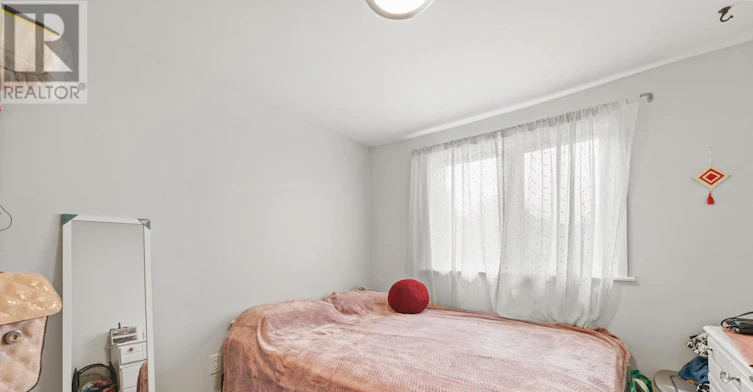 2-2207 Queen Street E, Toronto, ON, M4E 1E8 - 8
