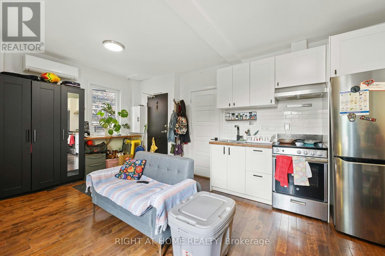 2-2207 Queen Street E, Toronto, ON, M4E 1E8 - 10