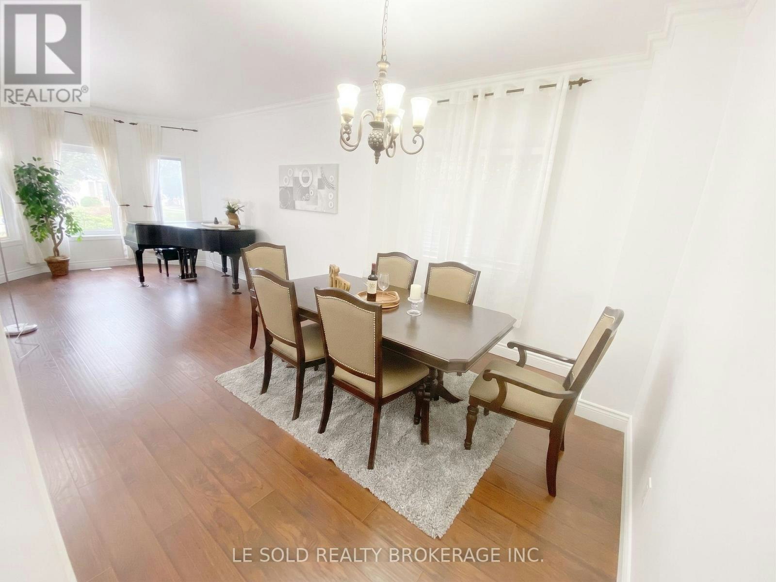 76 Larratt Lane, Richmond Hill, ON, L4C 0E2 - 6